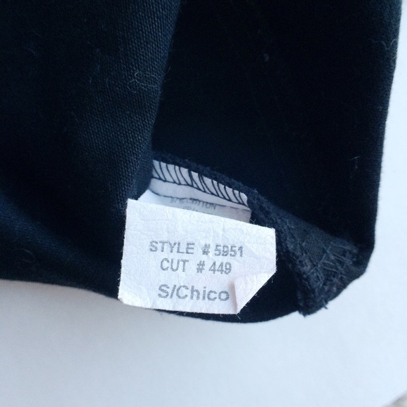 ✨BLACK MINI SKIRT ONLY✨ - Picture 4 of 4