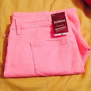 Shorts knee length (juniors)