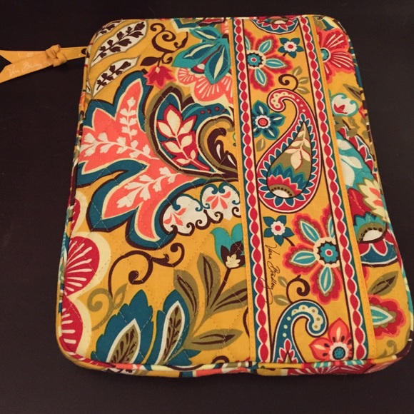 iPad Vera Bradley sleeve.