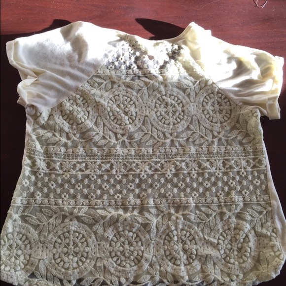 Charming Charlie medium yellow shirt - Picture 2 of 3