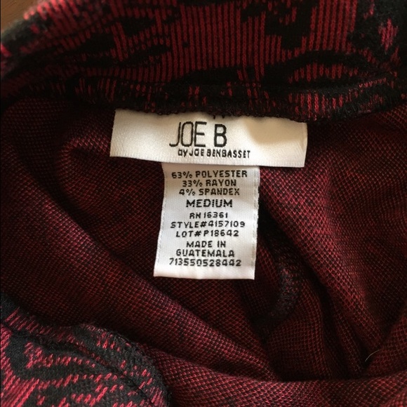 Floral mini skirt - Picture 2 of 2