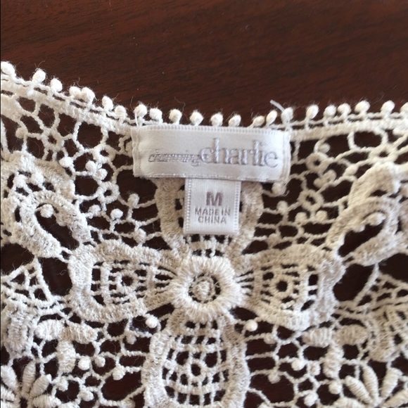 Striped tank top w/ laced back - Picture 3 of 3