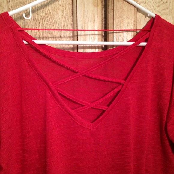 Top - Picture 3 of 3