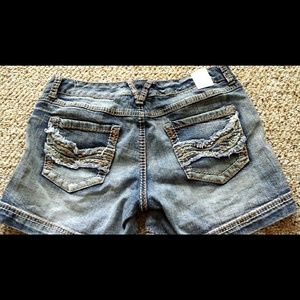 Maurices shorts size 3/4