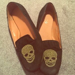 Black & Gold Skull Flats