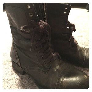 Steve Madden Boots