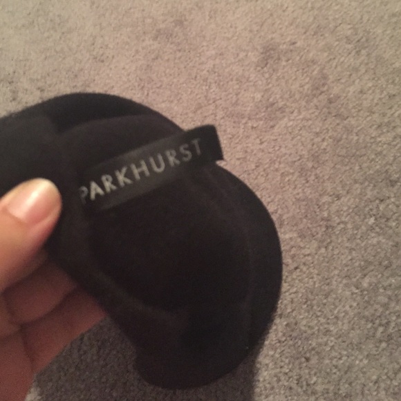 Hat - Picture 3 of 3