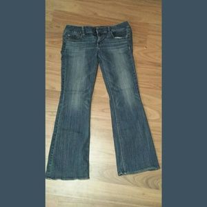 Size 12R AE Artist Super Stretch