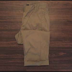 Gap khakis