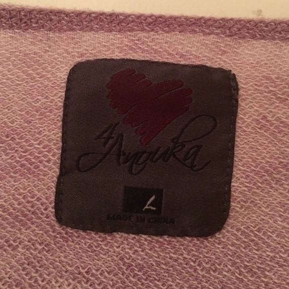 Too - Picture 2 of 2