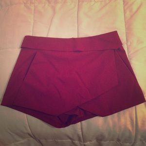 F21 burgundy skirt