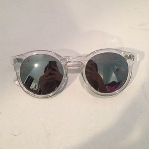 Transparent Rounded Sunglasses