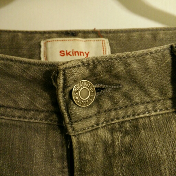 Grey Washed Jeans - Picture 2 of 4