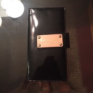 Kate spade patent leather wallet