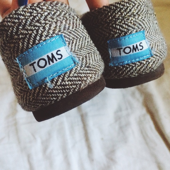 BROWN WOVEN COMFY TOMS - Picture 4 of 4