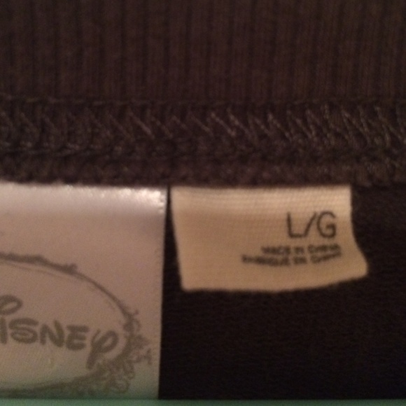 Crew neck - Picture 2 of 2