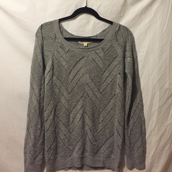 grey olive and oak kanani chevron pattern sweater