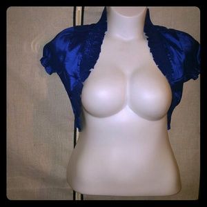 Medium royal/shimmer blue shrug
