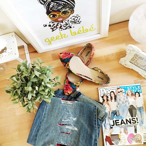 Ripped boyfriend jeans from Target.