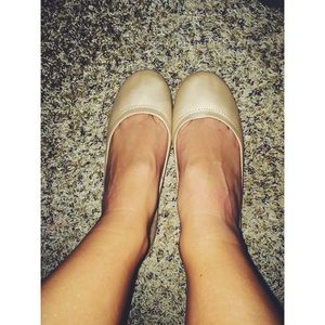 Gold ballet flats