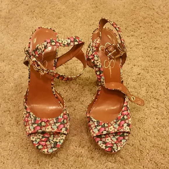 Jessica Simpson heels