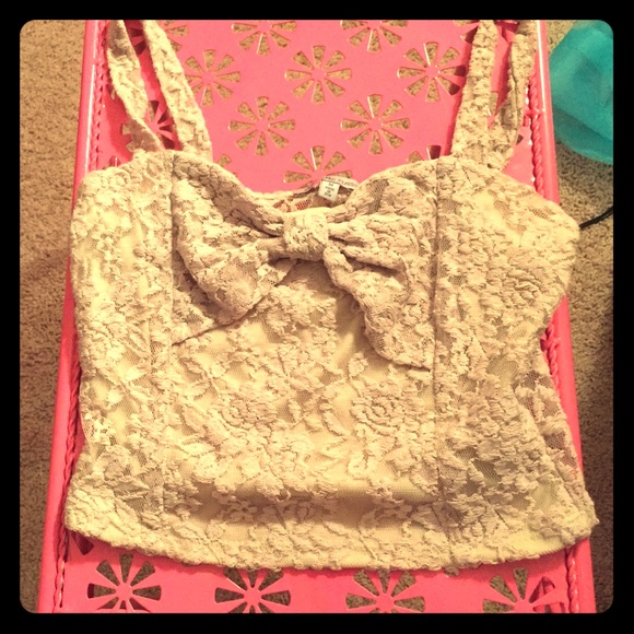 Charlotte Russe Tops - Lace crop top!