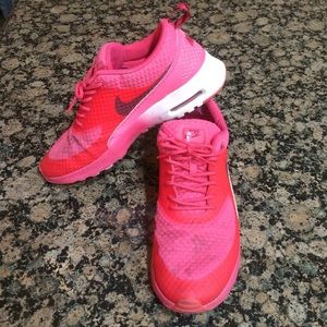Nike Air Max Thea Hot Pink/Red
