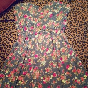 Adorable baby doll top CLOSET CLEARANCE