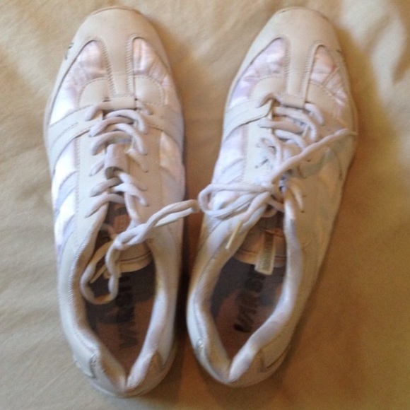 Cheer Shoes
