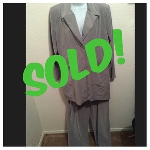 Boutique 2 Piece Suit