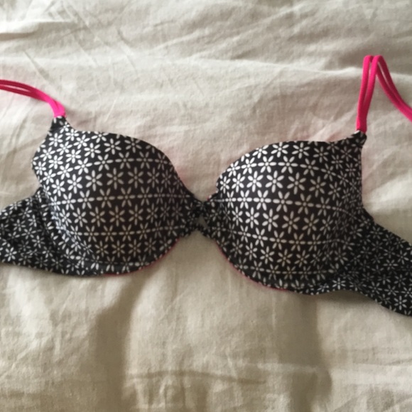 VS Demi Bra