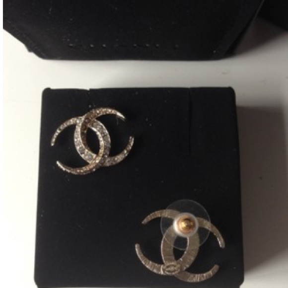 NEW-Chanel Moon Crystal Earrings Dubai Collection - Picture 4 of 4