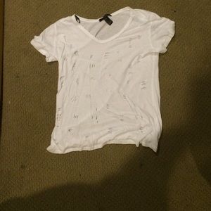 Ripped fitted tee