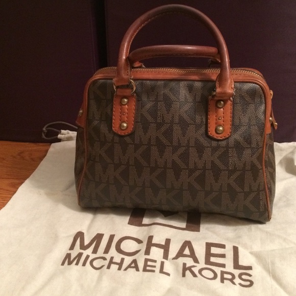 Michael Kors Jet Set Monogram satchel