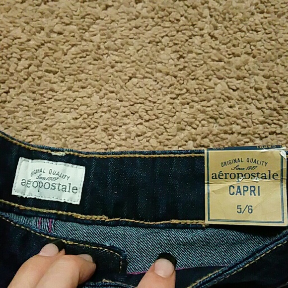 **Aeropostale Capri's never worn! - Picture 3 of 4
