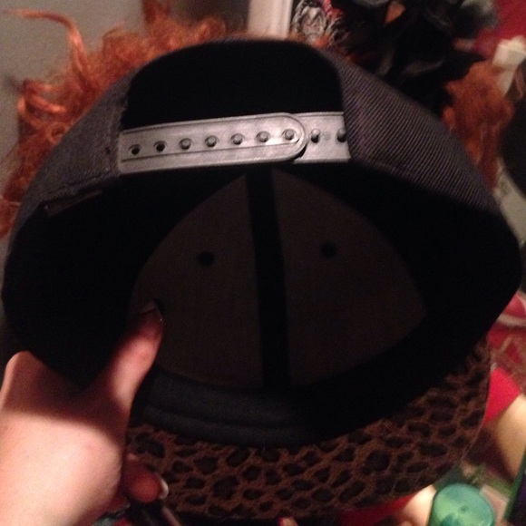 LA SNAPBACK - Picture 3 of 4