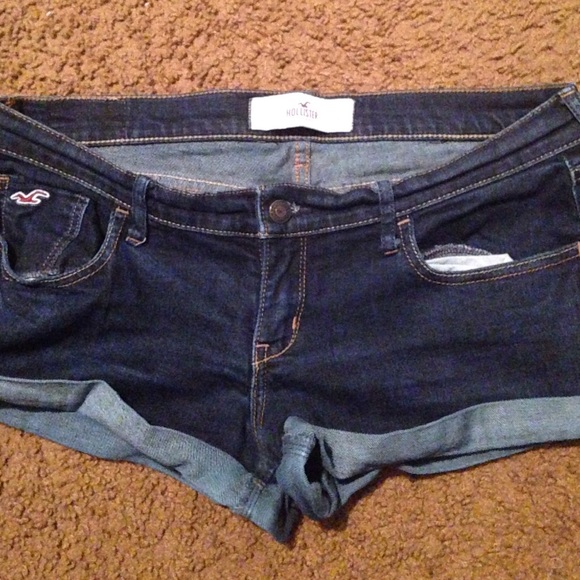 Size 9 Denim Hollister shorts