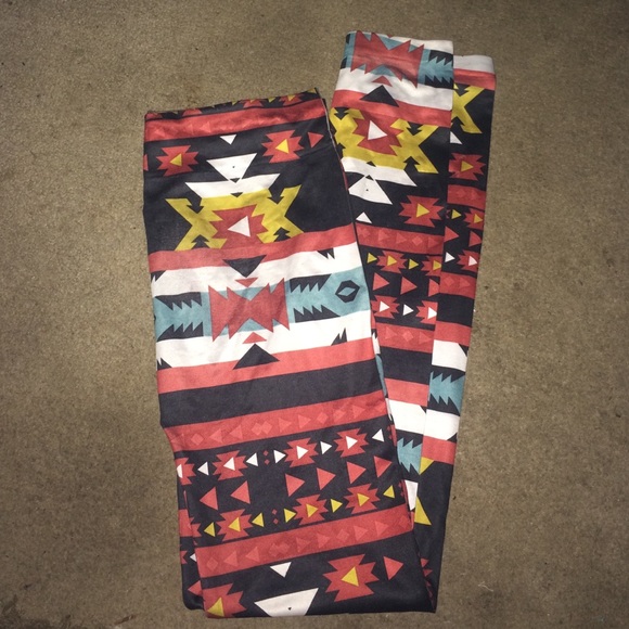 Aztec Leggings - Picture 1 of 1