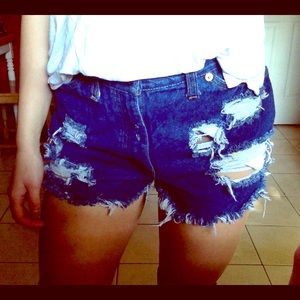 Perfect cut off Levi's