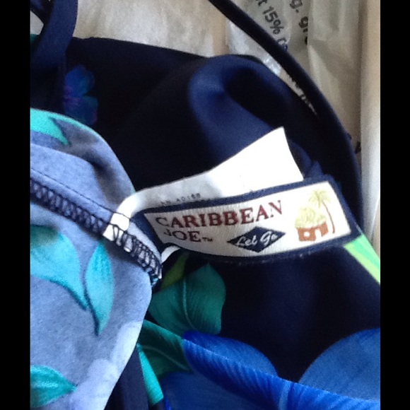 Beautiful blue Hawaiian floral tankini top - Picture 4 of 4