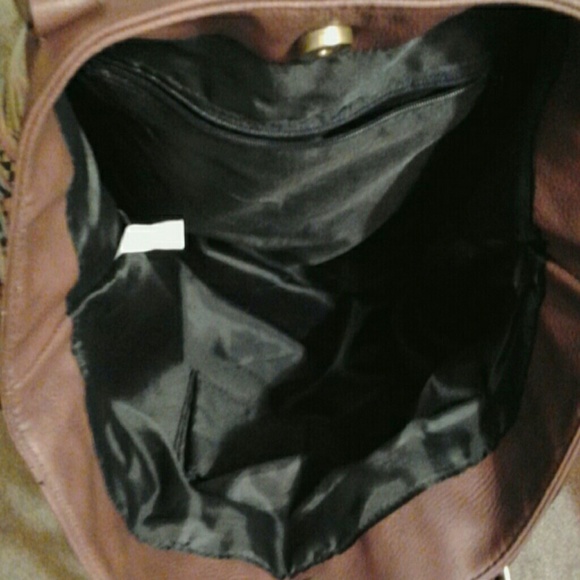 Purse - Picture 2 of 4