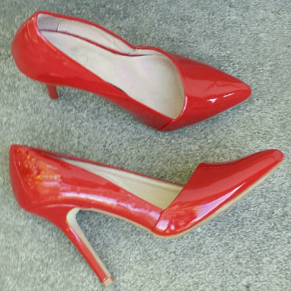 ☆3xHP☆ ALDO Asymmetrical Sexy Red Patent Pumps