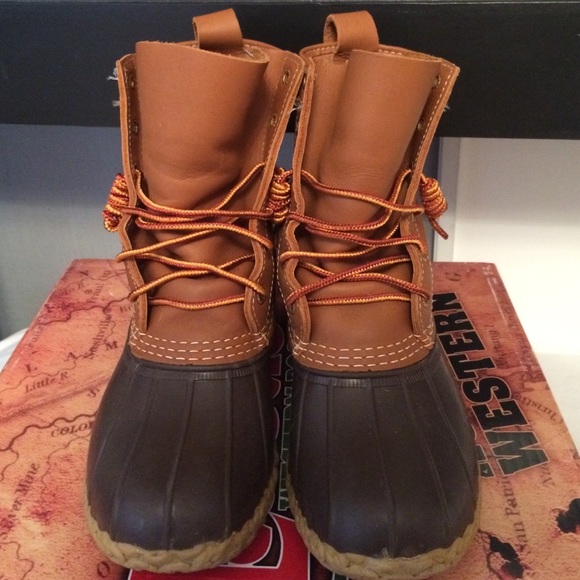 NWOT L.L. Bean Bean Boots