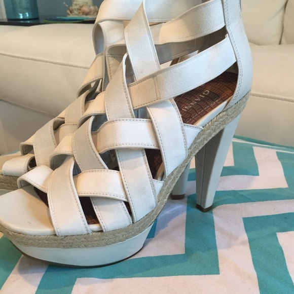 Gianni Bini Shoes - ⚡️FLASH SALE⚡️Brand New Shoes!