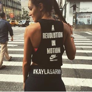 ISO Nike crop top!