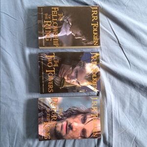 Lord of the rings paperback trilogy