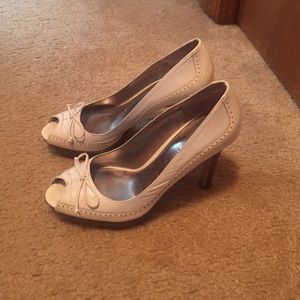 Marc Fisher white shoes