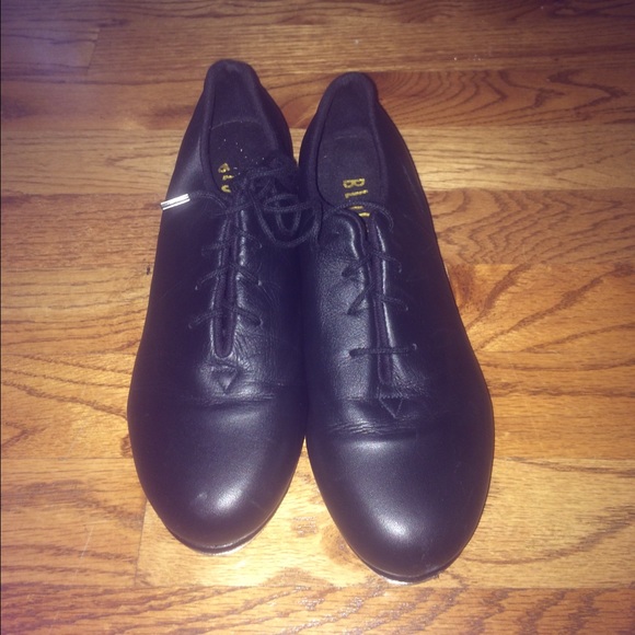 Bloch tap shoes