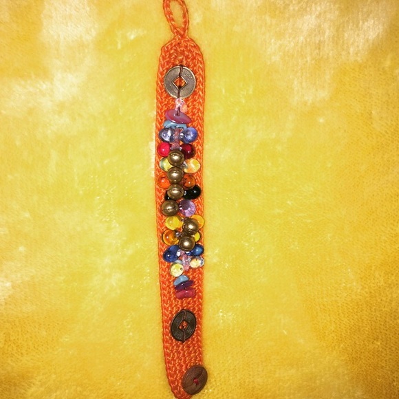 Bright & fun jingle bracelet!!!! 🍊💕 - Picture 1 of 2