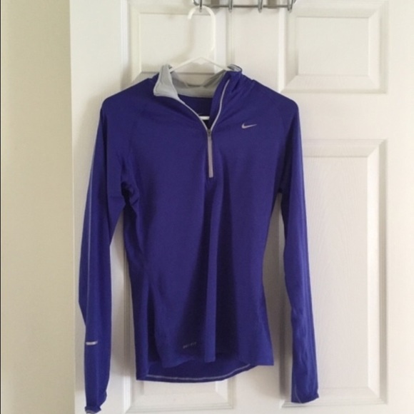 Nike dry fit thermal half zip